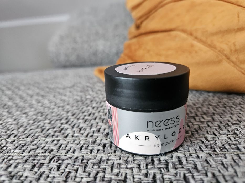 Nowy zel UV do paznokci light pink