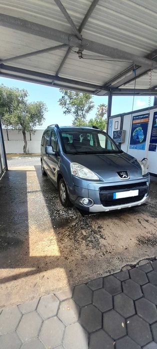 Peugeot Partner 5 lugares