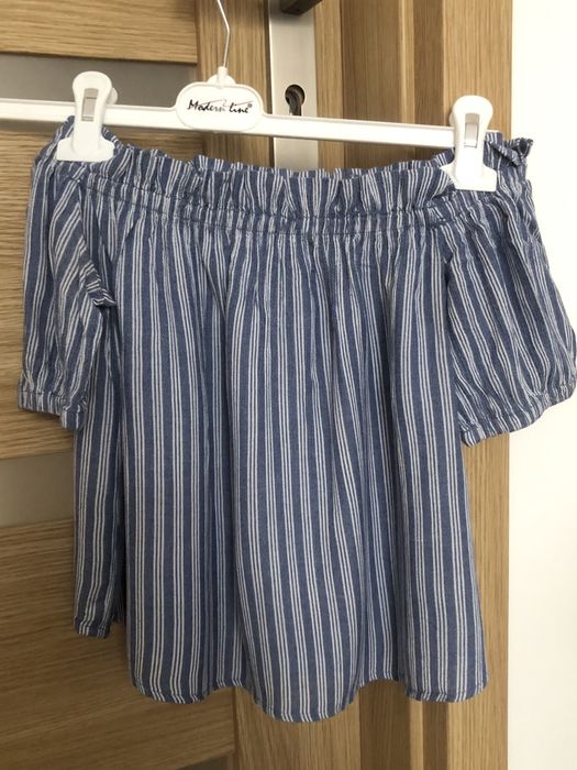 Top z krótkim rękawem Bershka S