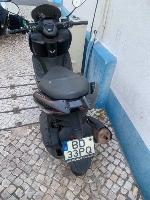 Mota modelo desportivo