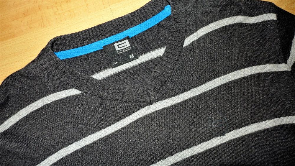CROPP - sweterek M