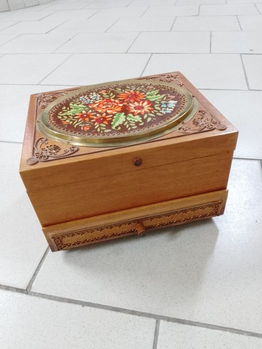 Шкатулка ларец подарочный