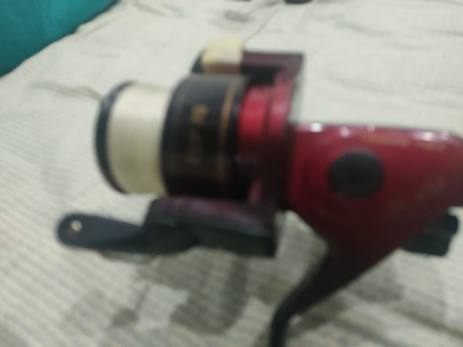 Dois carretos de pesca