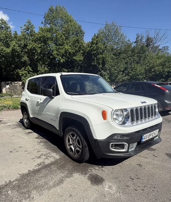 Продам jeep renegade
