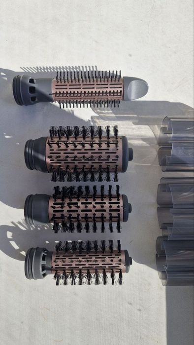 Продам фен щетка Philips BHA735/00