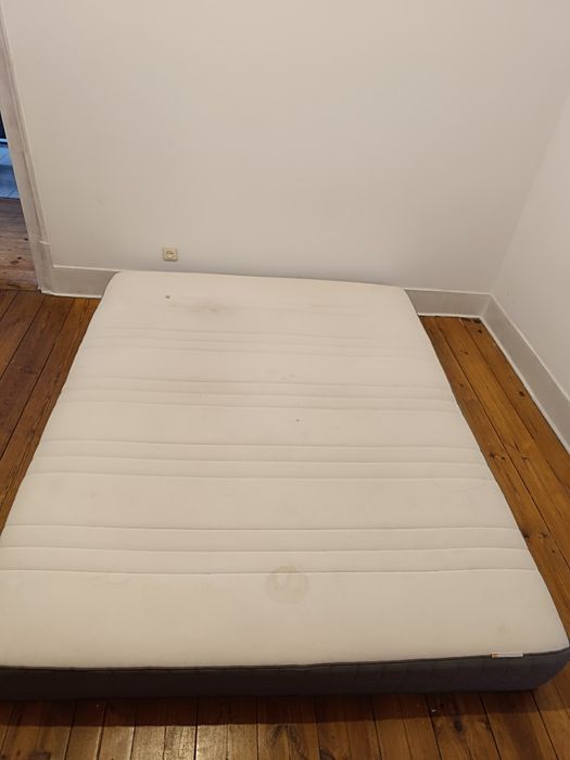 Colchão King-size Ikea