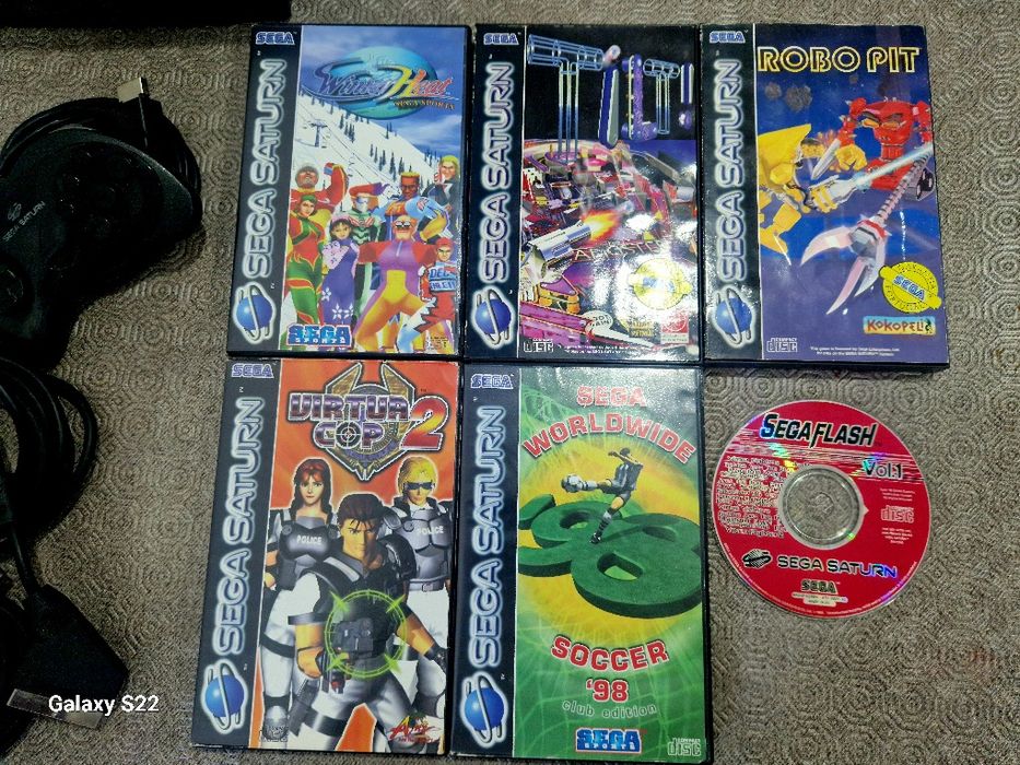 Sega Saturn Completa c/ Jogos
