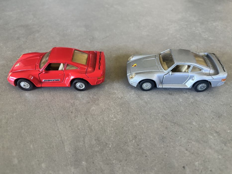 Modele MC Toy skala 1/36 2X Porsche 959 pull back made in Macau