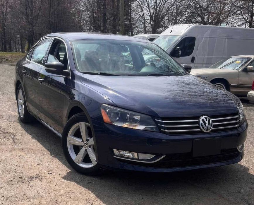 Volkswagen Passat SE      2015