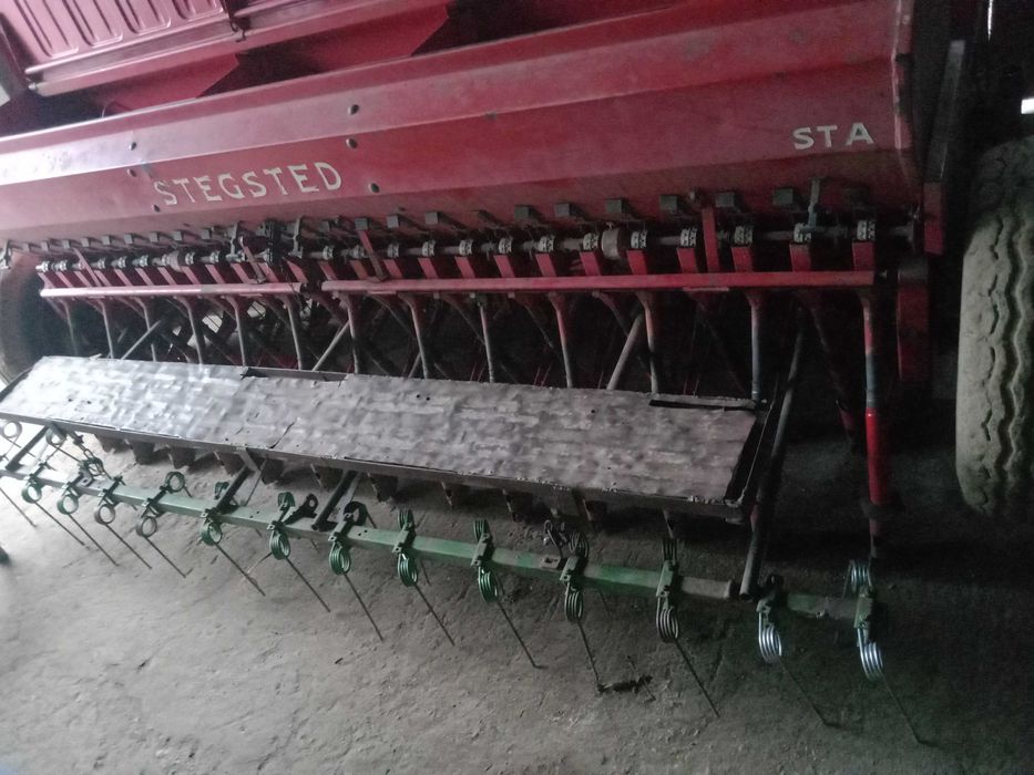 Agregat uprawowo siewny 3m