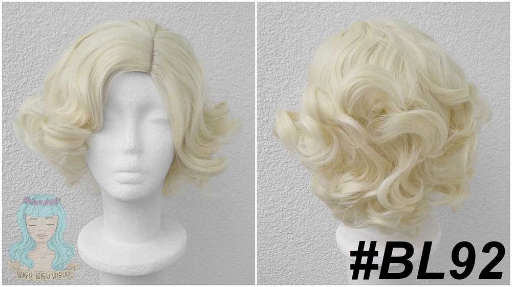 Krótka blond Marilyn Monroe lokowana peruka z przedziałkiem cosplay