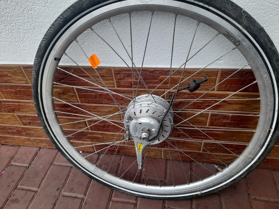 Kolo z silnikiem do roweru elektrycznego
