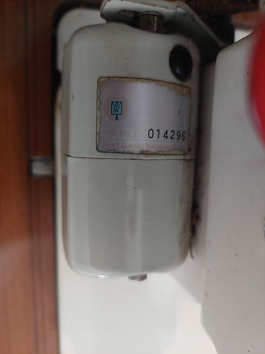 Máquina costura Fappy elétrica