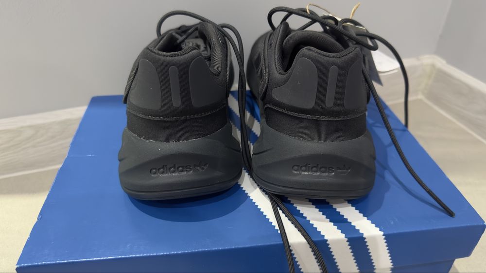 Buty Adidas Originals Ozelia