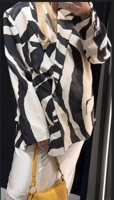 Marynarka oversize w zebrę | Contrast Stitch |