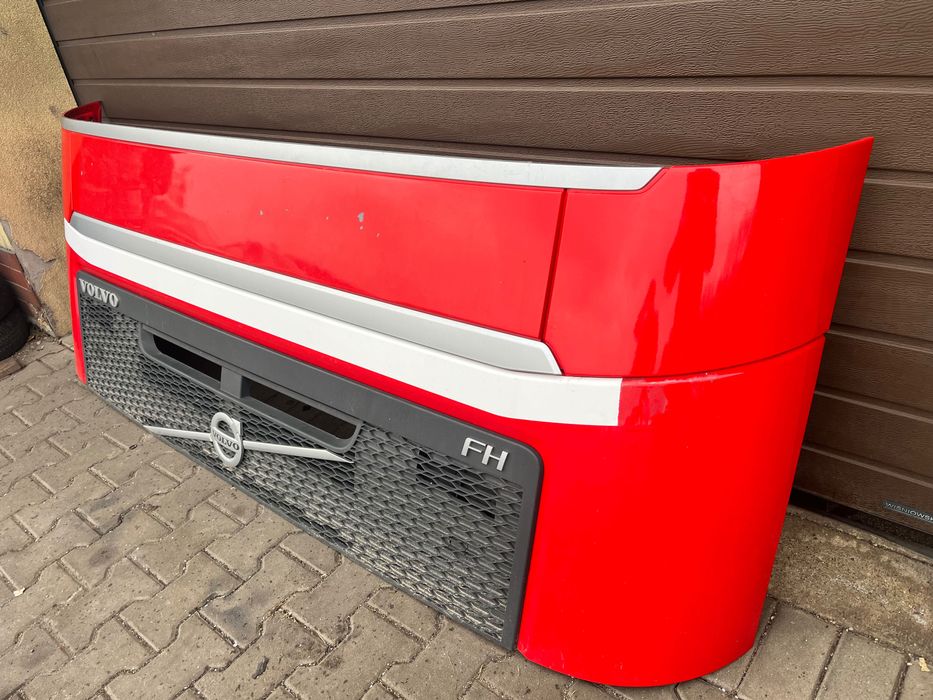 Maska VOLVO FH 4 kompletna 2x grill