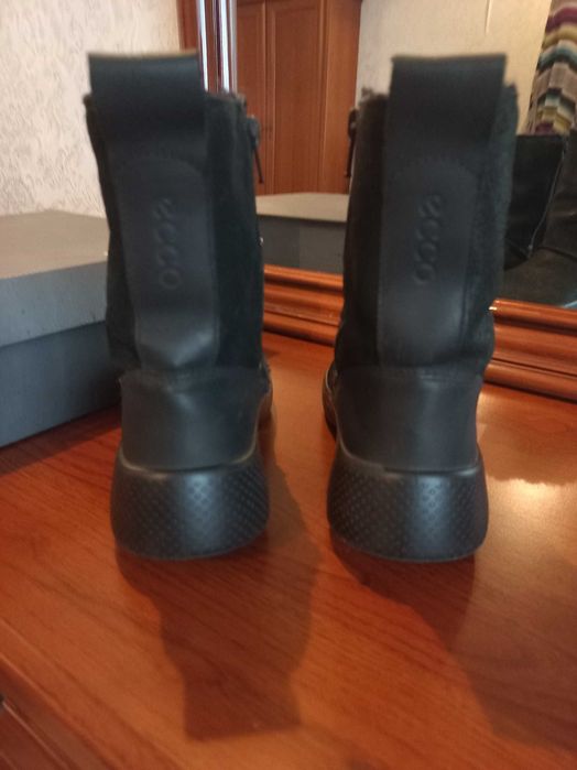 ECCO ботинки сапоги 37 р.