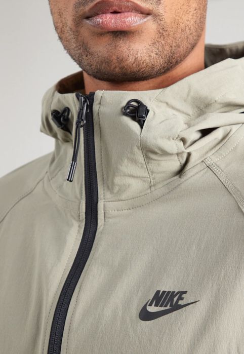 Костюм NIKE Sportswear Tech Woven новий original