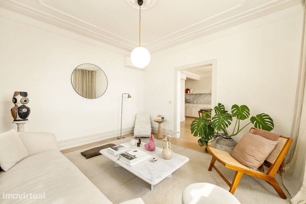 Apartamento T2 com vista, Castelo, Lisboa