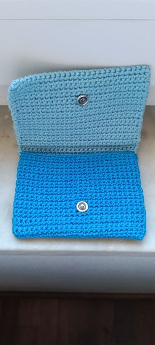 Bolsa em crochê para cartões