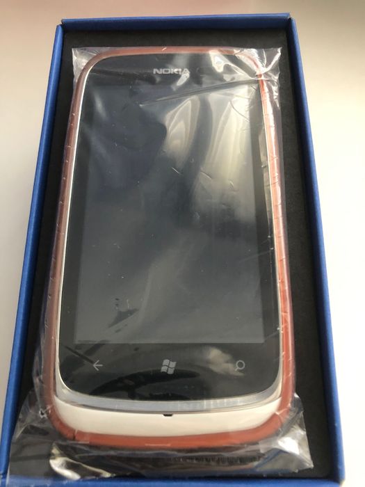 Vendo Nokia Lumia 61063825528115841122