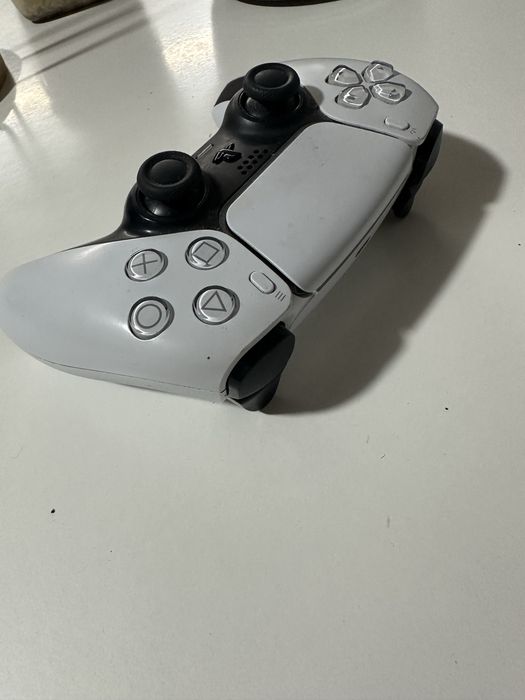 msi sword 16 hx b14vfkg + PS5 controller