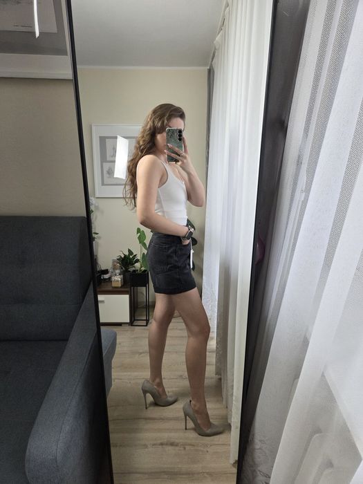 Czarne jeansowe szorty Mango 32 wysoki stan mom jeans
