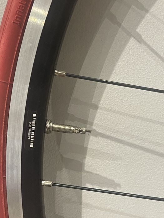 Koło do roweru Shimano RS