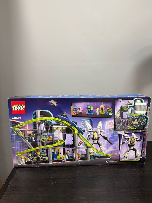 LEGO City Парк развлечений «Мир роботов»