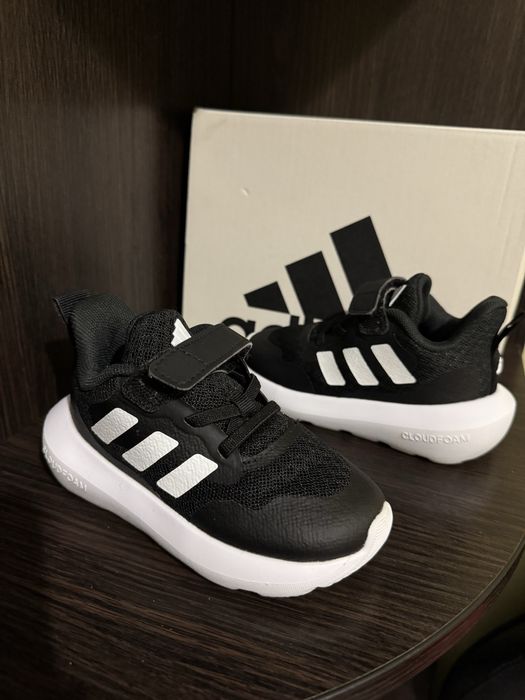 Кросівки adidas оригінал