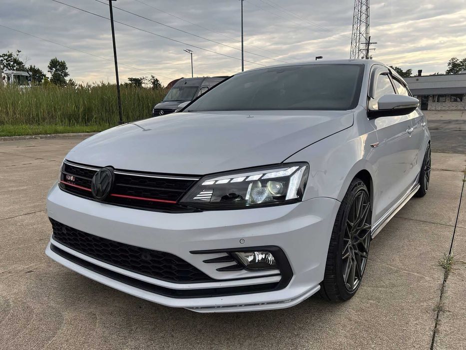 Volkswagen Jetta 2.0T GLI      2016