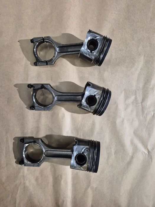 BMW F20 F07 F30 F32 F10 F15 E84 2.0D N47D20C TŁOK KORBOWÓD