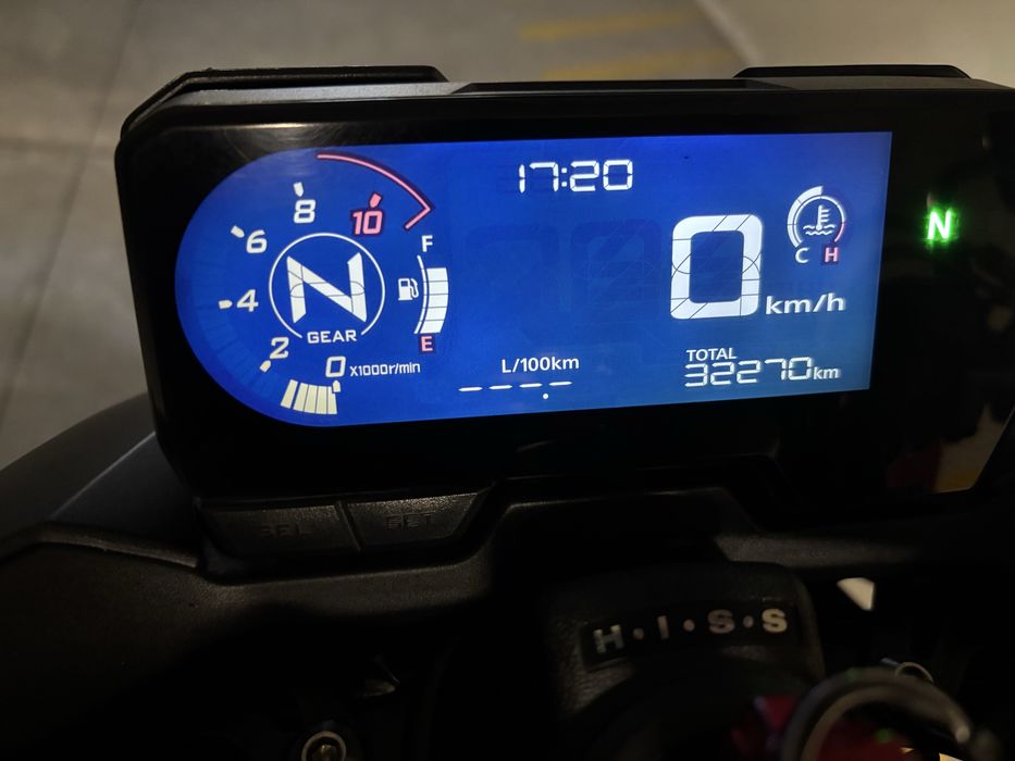 CB 500F novíssima