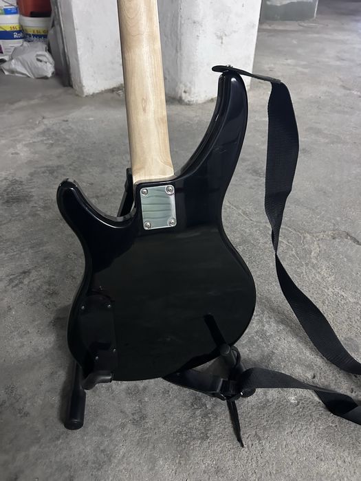 Baixo Yamaha + Cubo