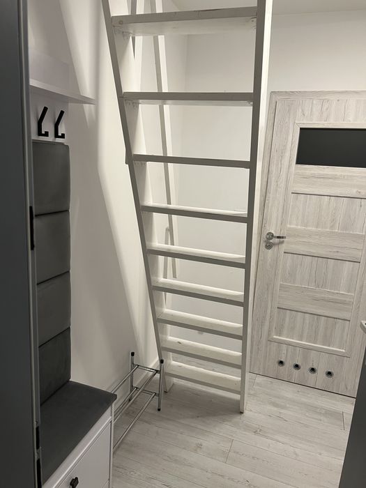 Wynajme mieszkanie 2-3 pokojowe 2-poziomowe przy ul. Janosika