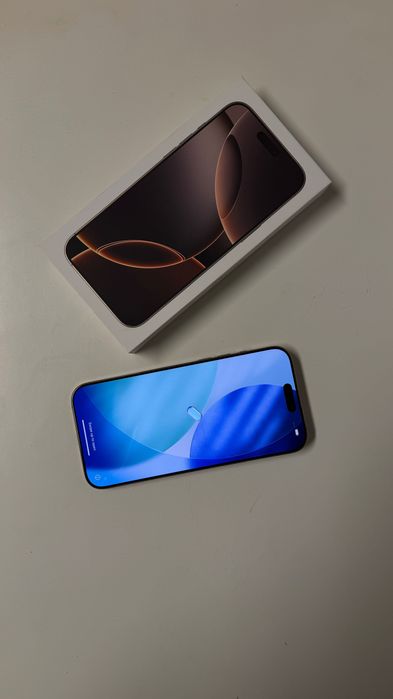 Iphone 16 pro max złoty