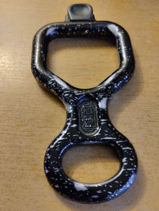 Продам аксесуари для скалолазання/альпінізму Petzl, Grivel