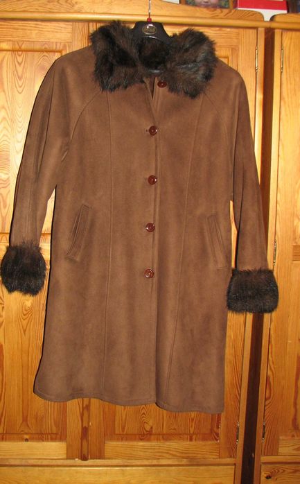 Sztuczny kożuszek, stan idealny, r.XL