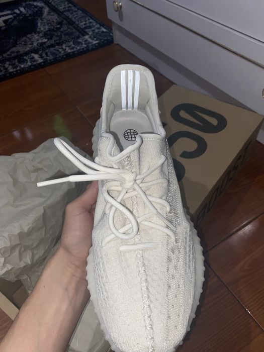Yeezy Boost 350 v2 Bone