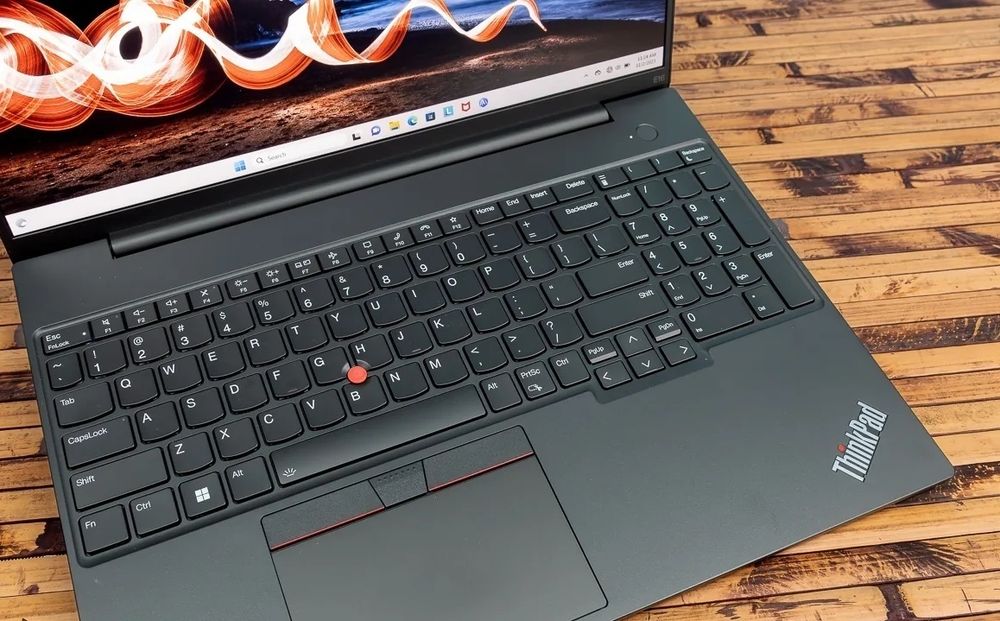 Lenovo ThinkPad E16 Gen 1 — Portátil Profissional, Fiável e Potente