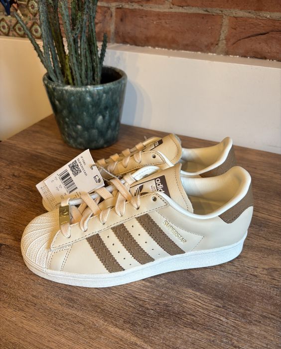 Buty Superstar r.36 nowe