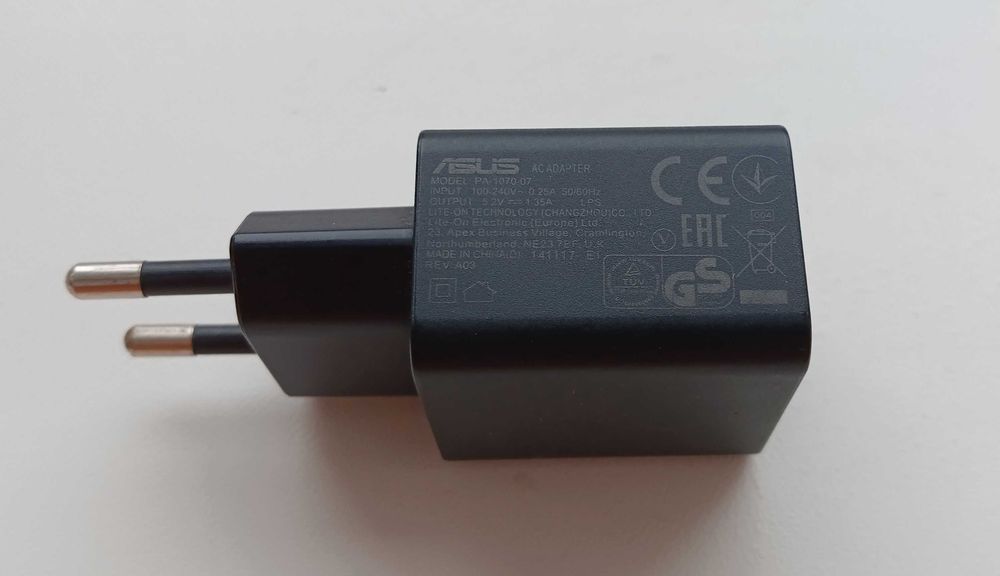 Мобільний телефон Asus ZenFone 4 (A400CG)