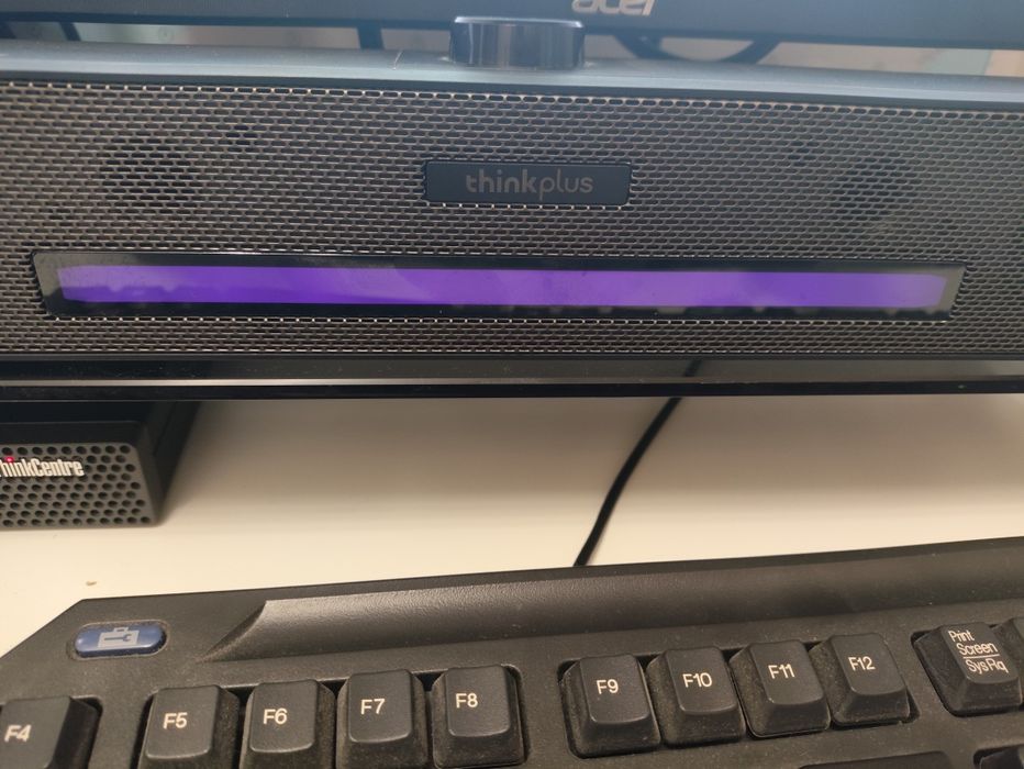 Coluna thinkplus ts33 B