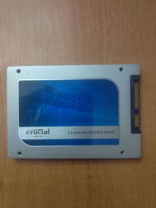 Ssd Crucial  256 GB