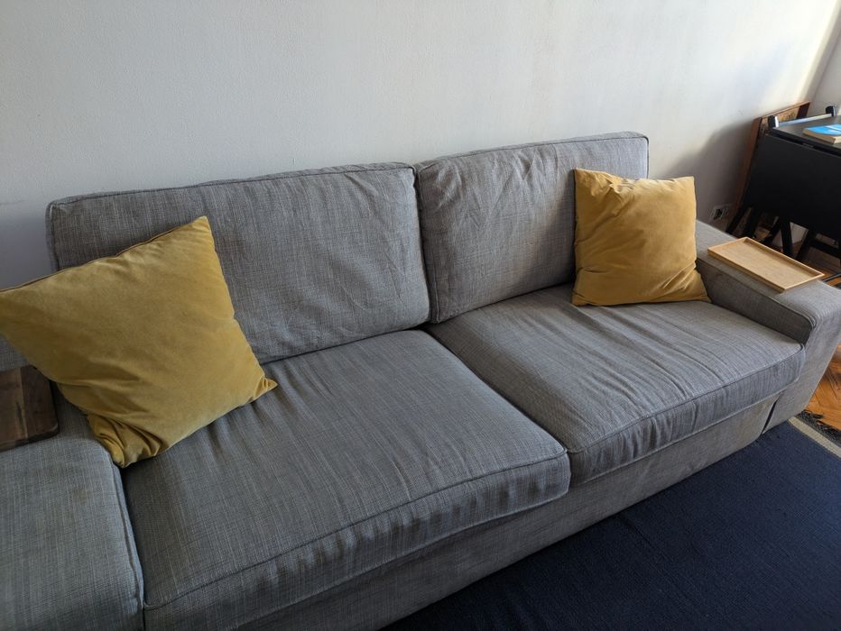 Sofá IKEA em muito bom estado
