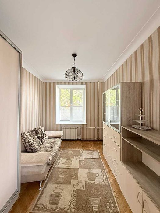 Apartment in Kyiv, Chokolivka - Вид 2