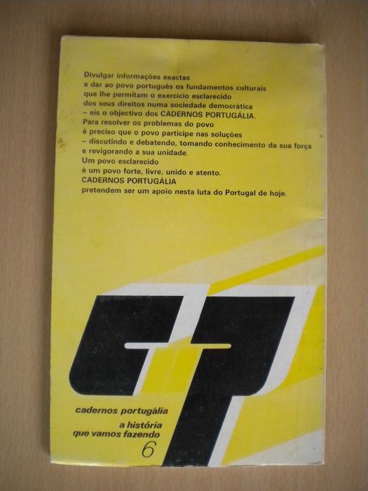 Cinco meses mudaram Portugal
de Otelo Saraiva de Carvalho