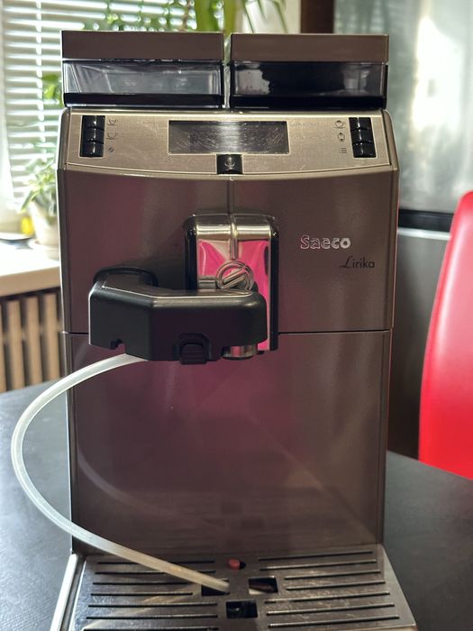 Кавомашина Saeco Lirika one touch capuccino