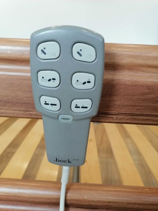 Łóżko rehabilitacyjne elektryczne 4funkcje ortopedyczne dla seniora