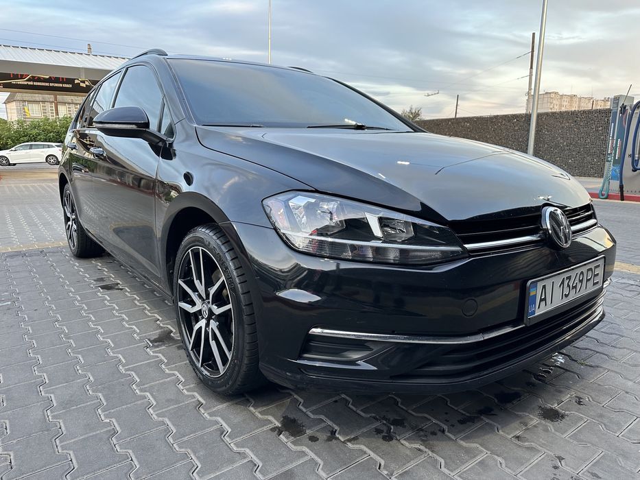 Продам Volkswagen Golf 7